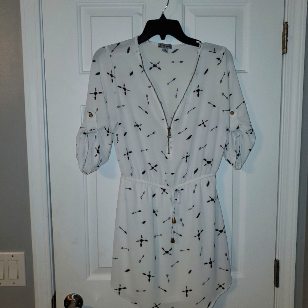 Small White Arrow Dress